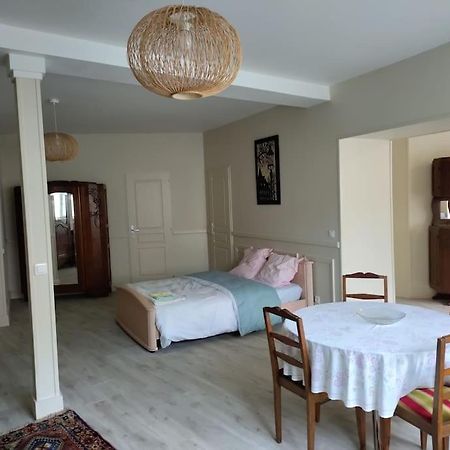 Superbe Studio Spacieux Angouleme Bagian luar foto